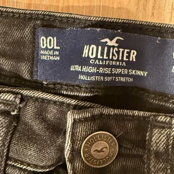 Hollister Ultra High Rise Super Skinny Ripped Jeans Size 00L - Picture 4 of 4